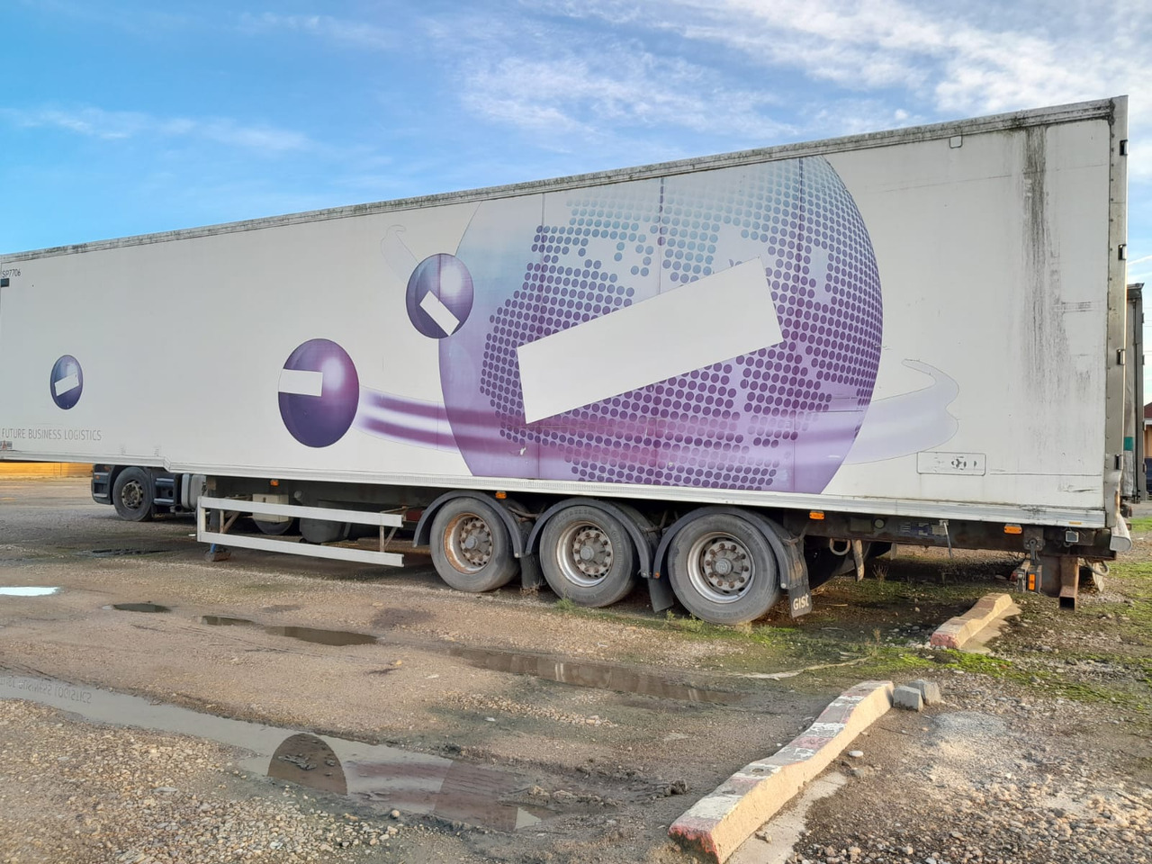 GRAY & ADAMS REFRIGERATED SEMI-TRAILER - Kühlkoffer Auflieger: das Bild 2 GRAY & ADAMS REFRIGERATED SEMI-TRAILER - Kühlkoffer Auflieger: das Bild 2