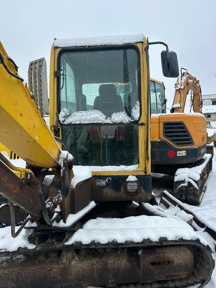 Hyundai R60-7 rubber tracked excavator - Kettenbagger: das Bild 2 Hyundai R60-7 rubber tracked excavator - Kettenbagger: das Bild 2