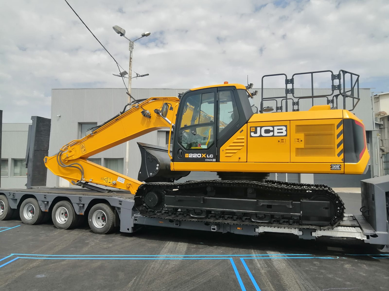 JCB 220X LC, AC, EXCAVATOR TOP !!! - Kettenbagger: das Bild 4 JCB 220X LC, AC, EXCAVATOR TOP !!! - Kettenbagger: das Bild 4