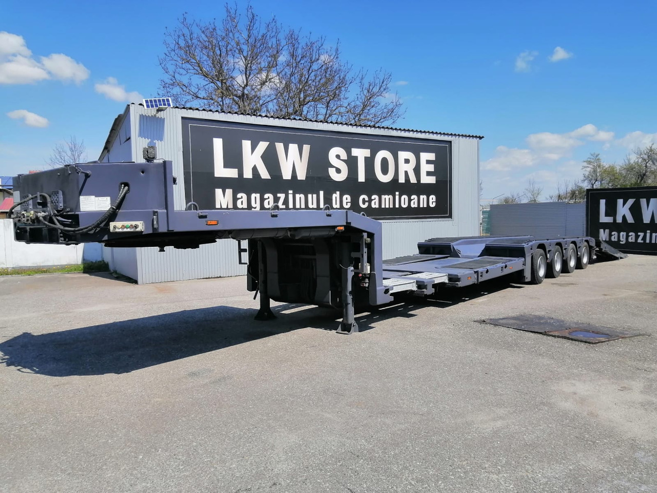 Langendorf Trailer-Tiefbett, 4 Axe, 59 to, extension, TOP !!! - Tieflader Auflieger: das Bild 5 Langendorf Trailer-Tiefbett, 4 Axe, 59 to, extension, TOP !!! - Tieflader Auflieger: das Bild 5