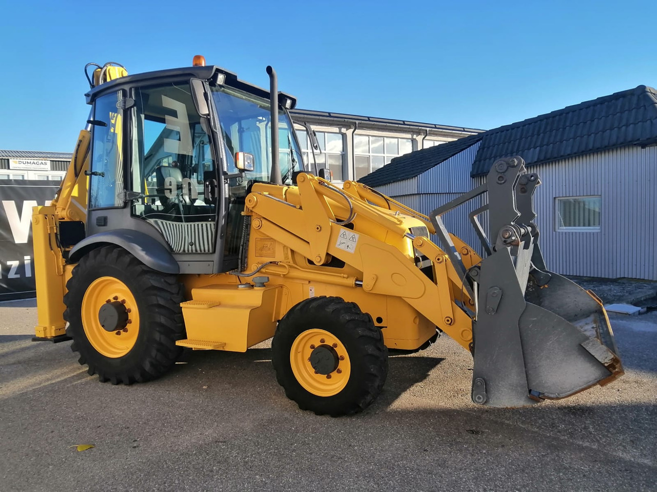 LiuGong CLG777A Backhoe Loader 4×4 - Baggerlader: das Bild 4 LiuGong CLG777A Backhoe Loader 4×4 - Baggerlader: das Bild 4