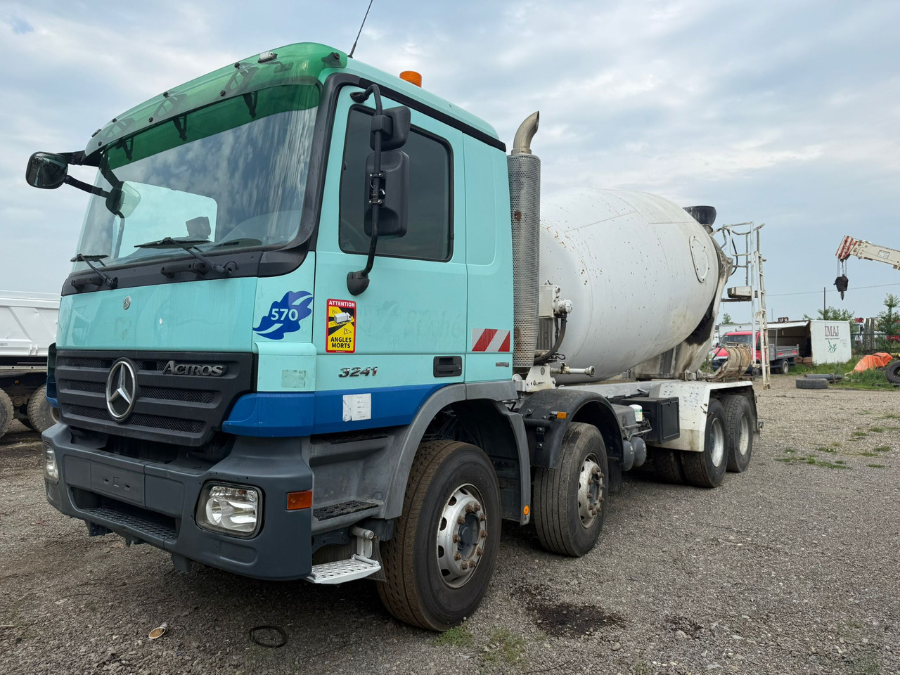 MERCEDES BENZ 3241 CONCRETE MIXER - Fahrmischer: das Bild 2 MERCEDES BENZ 3241 CONCRETE MIXER - Fahrmischer: das Bild 2
