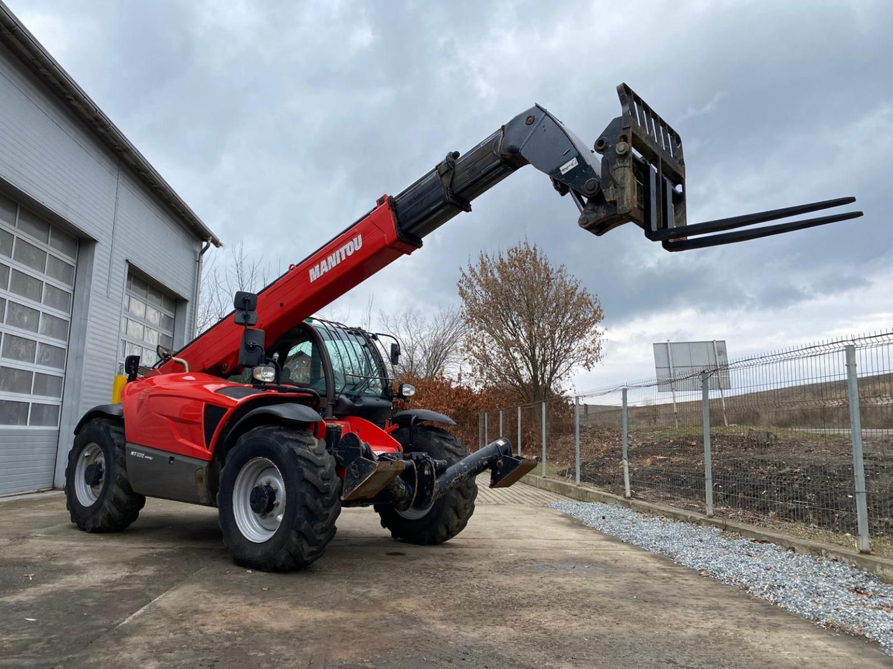 Manitou MT 1335 Telescopic Loader, 4x4x4, Top - Teleskoplader: das Bild 2 Manitou MT 1335 Telescopic Loader, 4x4x4, Top - Teleskoplader: das Bild 2