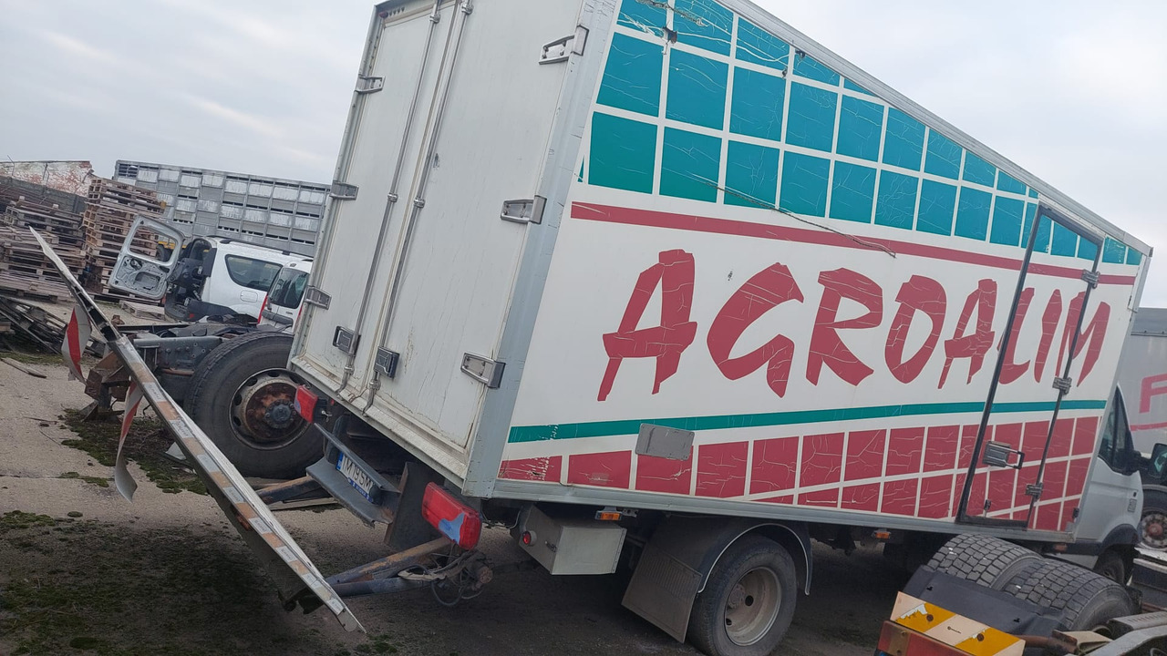 Renault Mascott - Kühltransporter: das Bild 2 Renault Mascott - Kühltransporter: das Bild 2