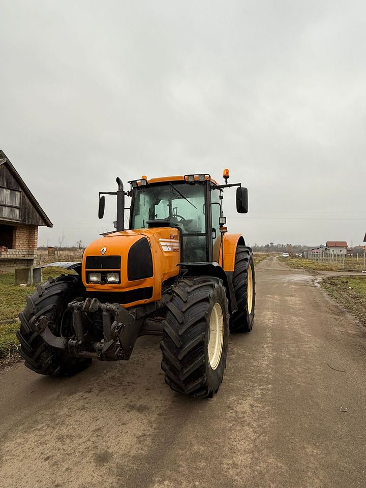 Renault RZ150 - Traktor: das Bild 1 Renault RZ150 - Traktor: das Bild 1