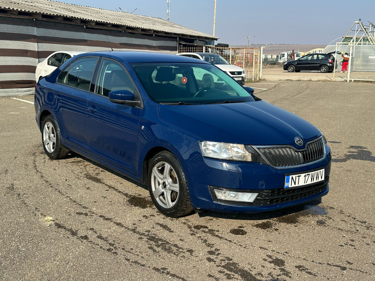 SKODA RAPID - Limousine: das Bild 3 SKODA RAPID - Limousine: das Bild 3