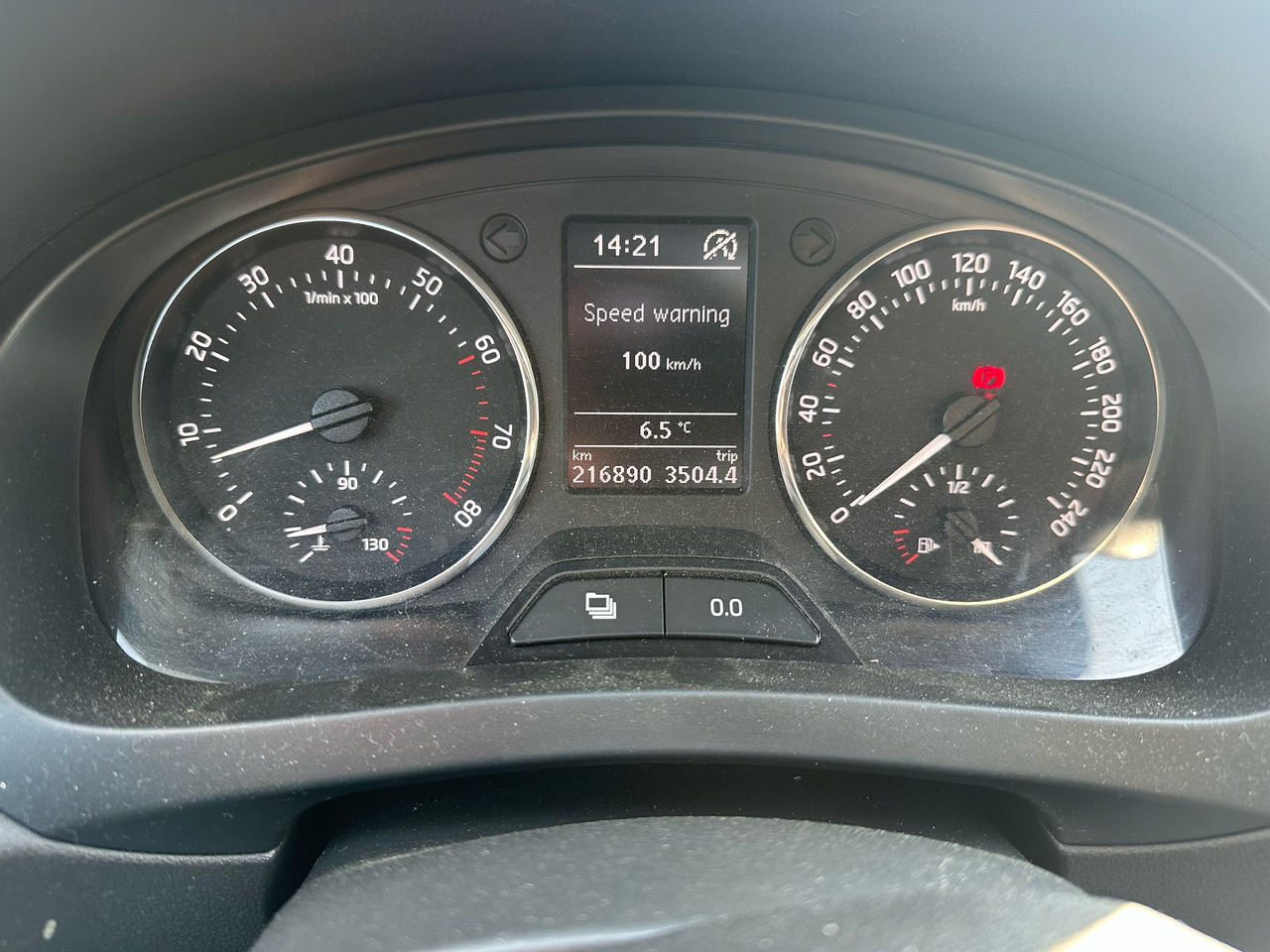 SKODA RAPID - Limousine: das Bild 4 SKODA RAPID - Limousine: das Bild 4