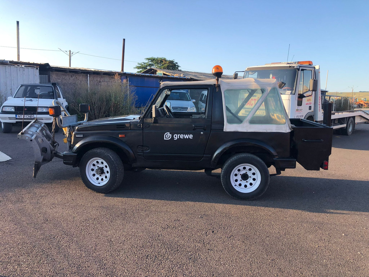 SUZUKI SAMURAI - SUV/ Geländewagen: das Bild 5 SUZUKI SAMURAI - SUV/ Geländewagen: das Bild 5