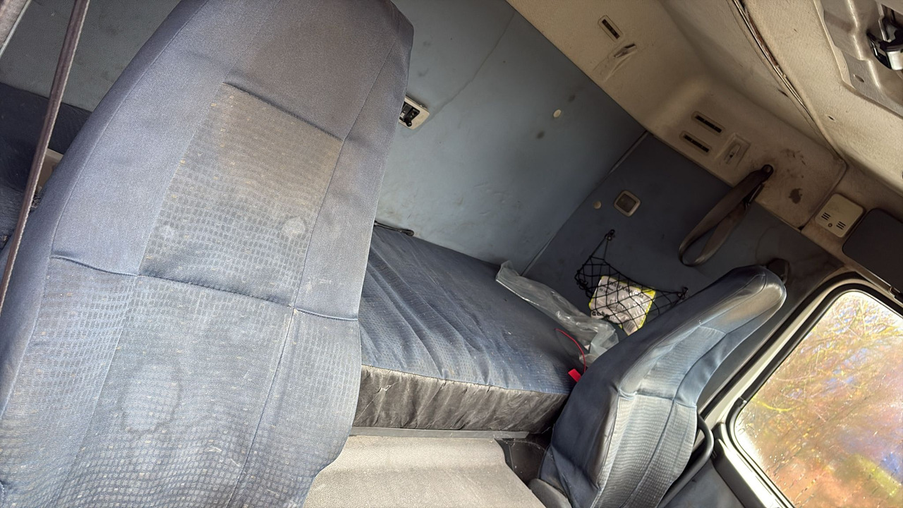 Sattelzugmaschine VOLVO FM42 Tractor Head: das Bild 10