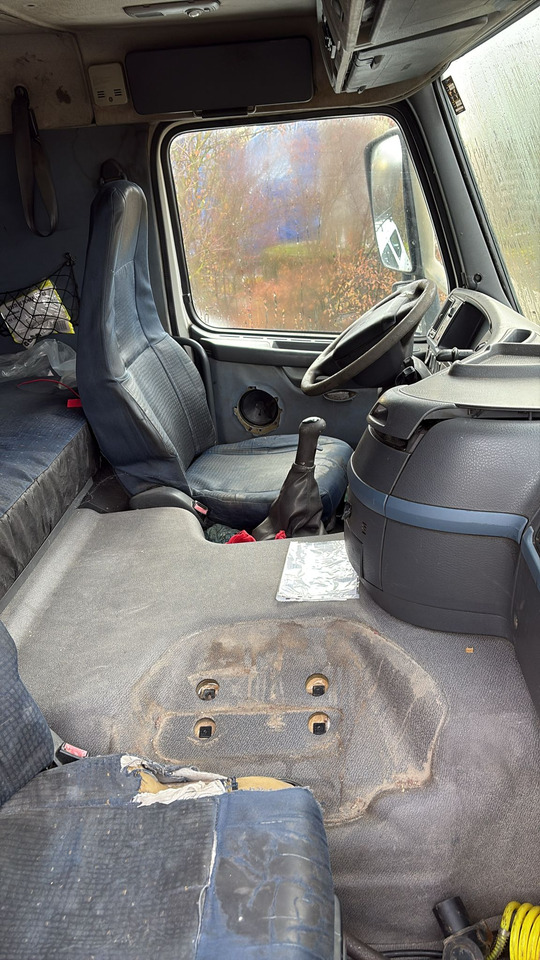 Sattelzugmaschine VOLVO FM42 Tractor Head: das Bild 9