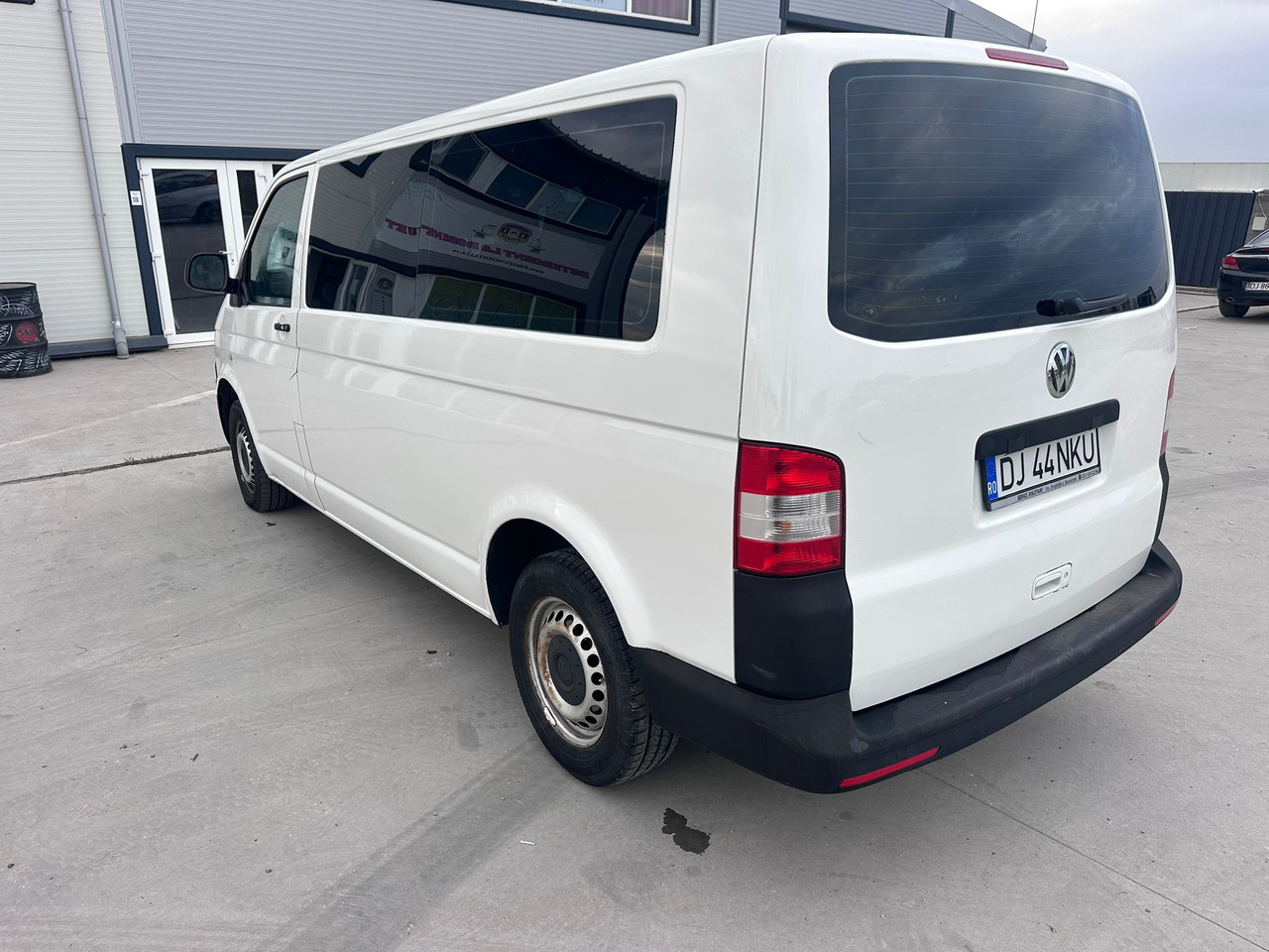 Volkswagen Transporter - PKW: das Bild 5 Volkswagen Transporter - PKW: das Bild 5