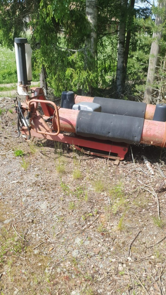 Elho 320, nostolaitemalli - Ballenwickelgerät: das Bild 3 Elho 320, nostolaitemalli - Ballenwickelgerät: das Bild 3