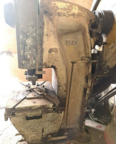 Epäkeskopuristin 60 tn Eisenwerk Hensel - Metallbearbeitungsmaschine: das Bild 3 Epäkeskopuristin 60 tn Eisenwerk Hensel - Metallbearbeitungsmaschine: das Bild 3