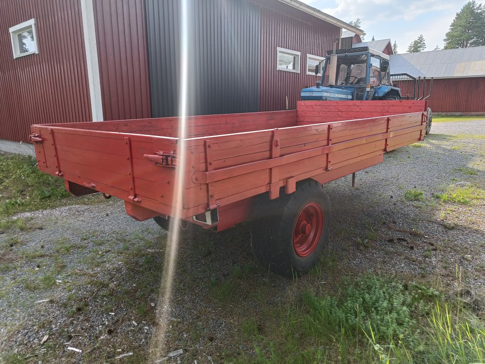 Kipa kippikärry 1-akselinen, kantavuus 7000kg, siisti kärry - Landwirtschaftlicher Kipper: das Bild 3 Kipa kippikärry 1-akselinen, kantavuus 7000kg, siisti kärry - Landwirtschaftlicher Kipper: das Bild 3