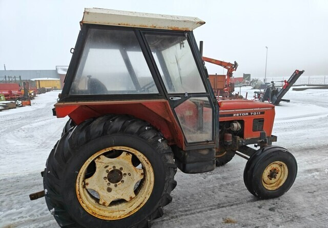 Zetor 7011 traktori - Traktor: das Bild 4 Zetor 7011 traktori - Traktor: das Bild 4