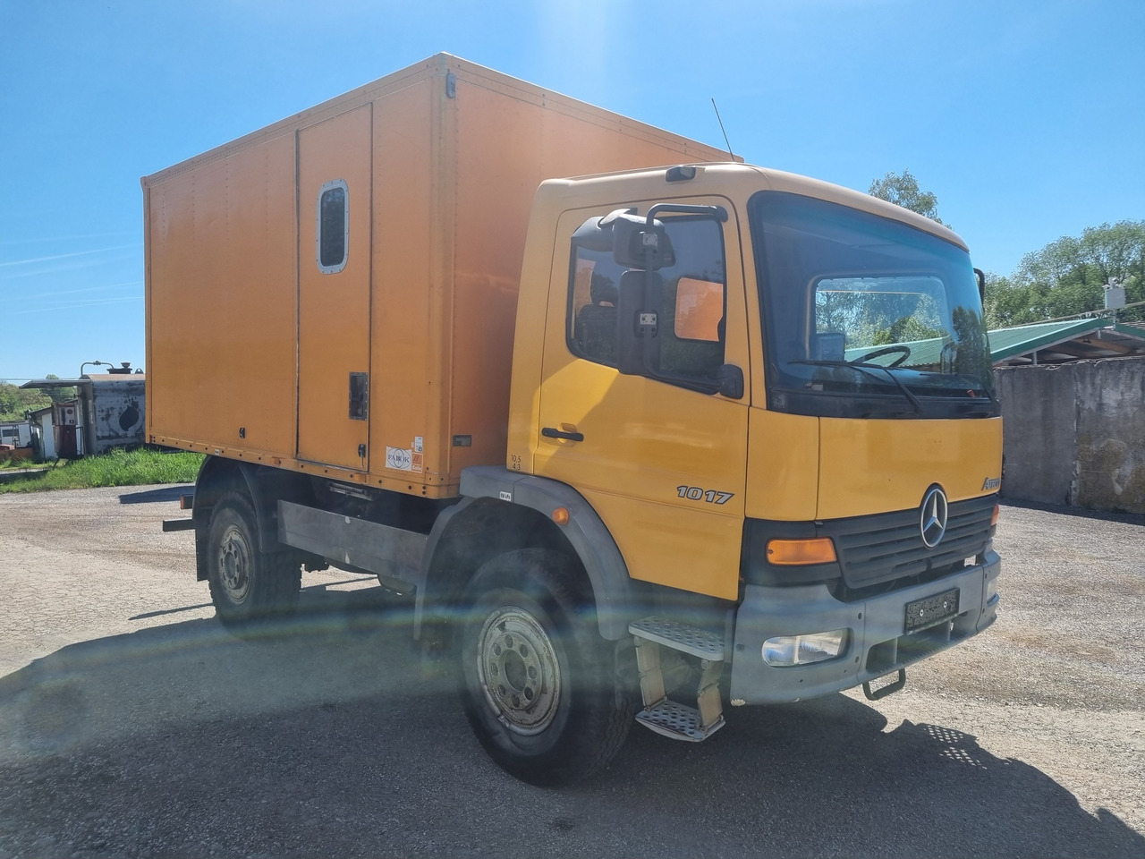 MERCEDES-BENZ ATEGO 1017 4x4 BOX + PTO - Koffer LKW: das Bild 3 MERCEDES-BENZ ATEGO 1017 4x4 BOX + PTO - Koffer LKW: das Bild 3
