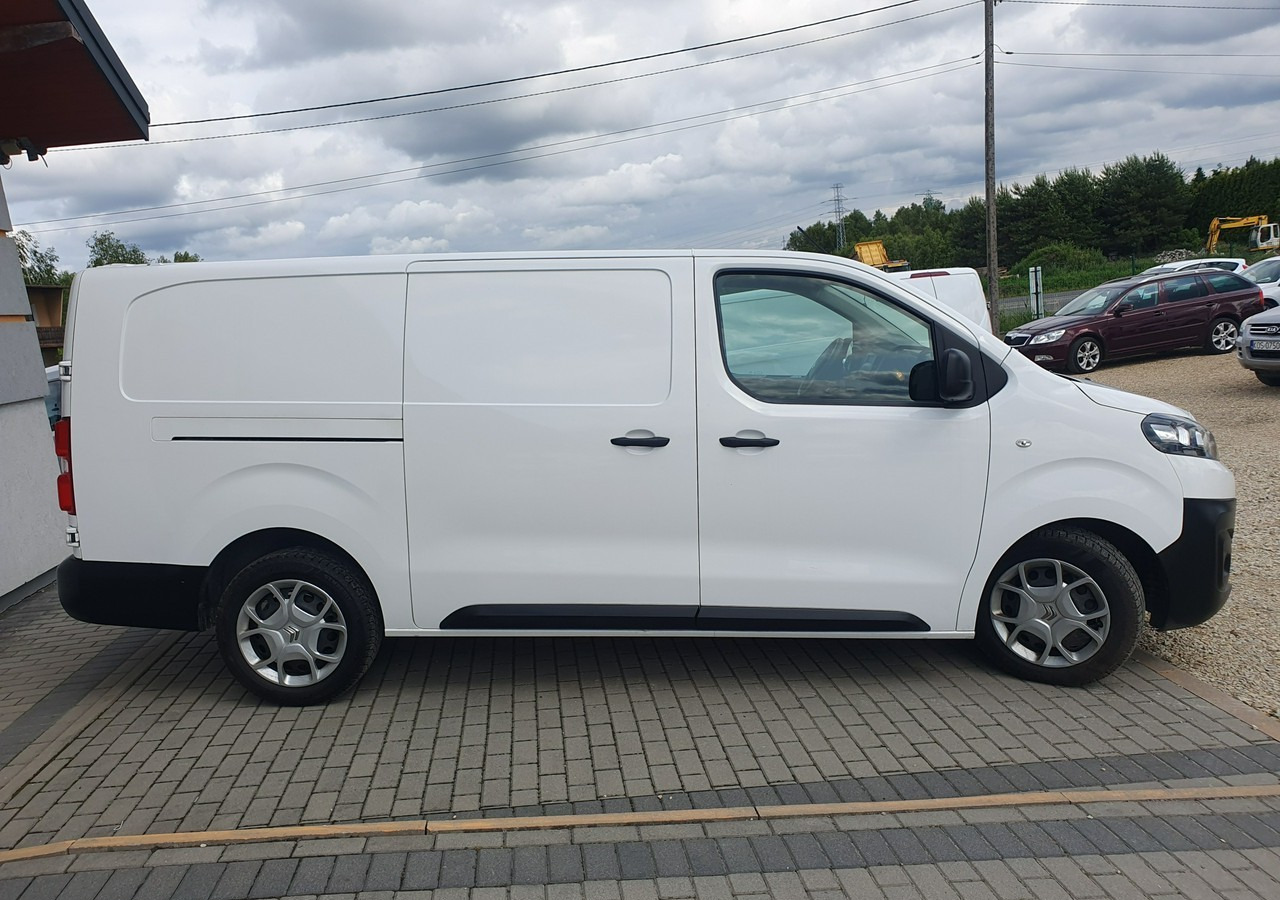 Opel Vivaro 2,0 Diesel | 160 tyś.km | Stan bdb! - Kastenwagen: das Bild 5 Opel Vivaro 2,0 Diesel | 160 tyś.km | Stan bdb! - Kastenwagen: das Bild 5