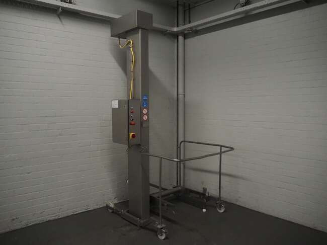 Carnitech lifter L25 - Lebensmittelmaschine: das Bild 1 Carnitech lifter L25 - Lebensmittelmaschine: das Bild 1