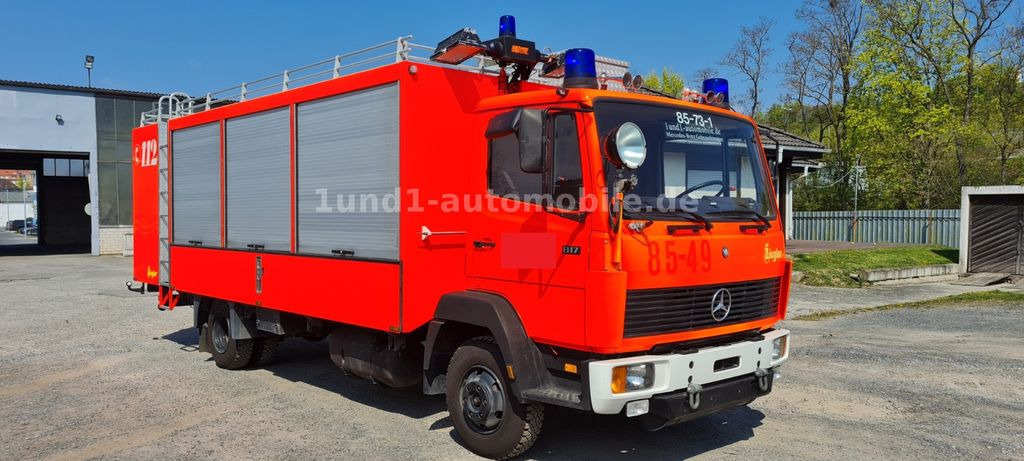 Mercedes-Benz 817 Feuerwehr GWG Nur 9.650 orig. Km 817 Feuerwehr GWG Nur 9.650 orig. Km - Feuerwehrfahrzeug: das Bild 3 Mercedes-Benz 817 Feuerwehr GWG Nur 9.650 orig. Km 817 Feuerwehr GWG Nur 9.650 orig. Km - Feuerwehrfahrzeug: das Bild 3