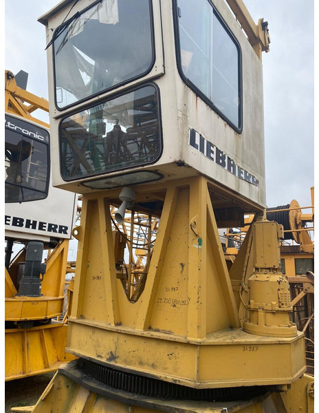 Liebherr 180EC-H10 - Turmkran: das Bild 1 Liebherr 180EC-H10 - Turmkran: das Bild 1
