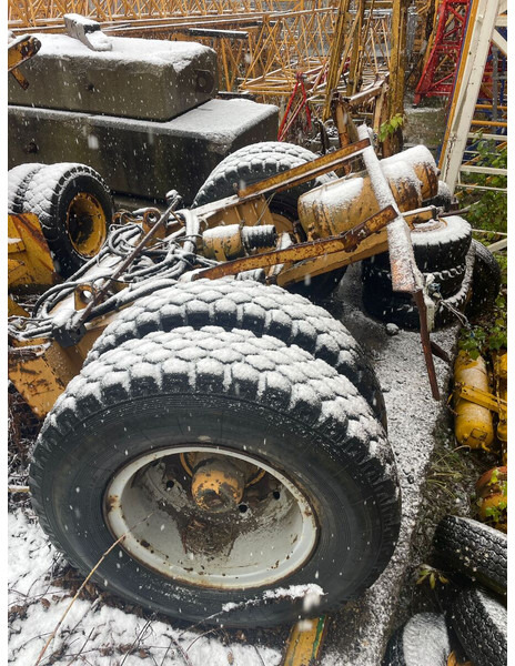 Liebherr 32K/35K/50K/63K axels + adapters TRA100KY1 /TRA120GY1 - Turmkran: das Bild 1 Liebherr 32K/35K/50K/63K axels + adapters TRA100KY1 /TRA120GY1 - Turmkran: das Bild 1