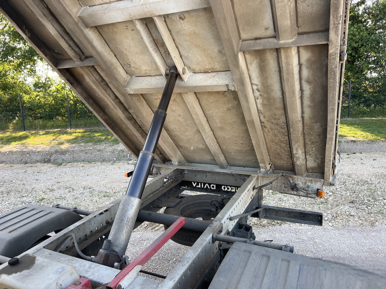 Kipper Transporter IVECO DAILY 35-140: das Bild 16