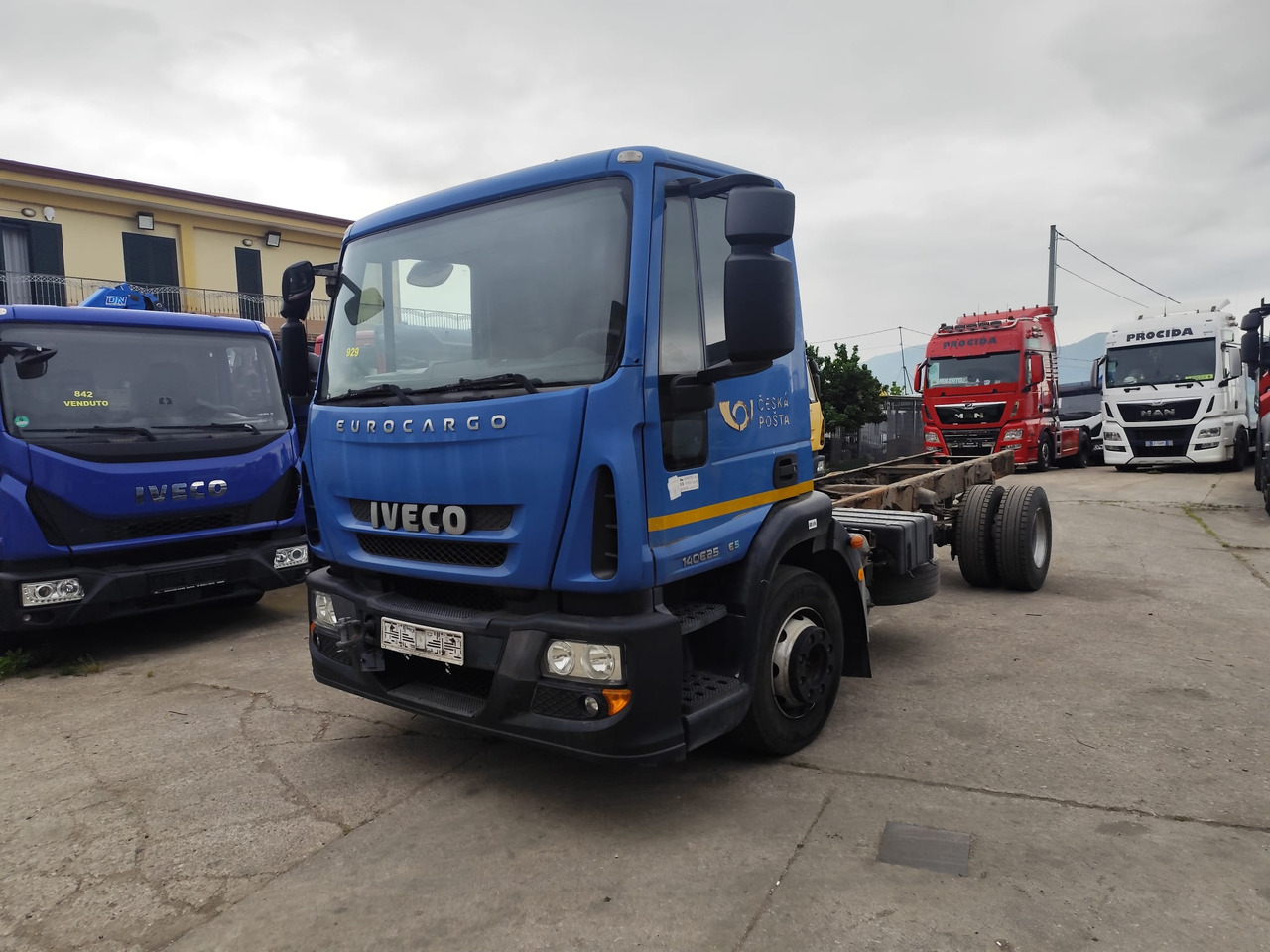 IVECO EUROCARGO 140E25 - Fahrgestell LKW: das Bild 1 IVECO EUROCARGO 140E25 - Fahrgestell LKW: das Bild 1