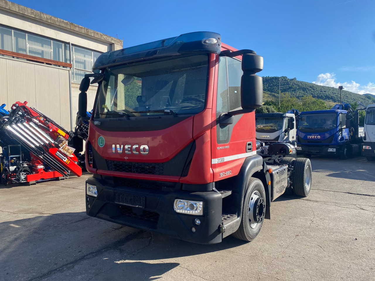 IVECO EUROCARGO 150-280 - Abrollkipper: das Bild 1 IVECO EUROCARGO 150-280 - Abrollkipper: das Bild 1