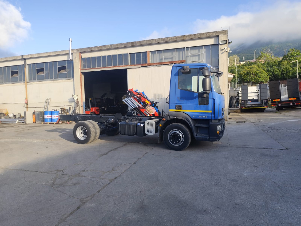 IVECO EUROCARGO 150E25 - Fahrgestell LKW: das Bild 3 IVECO EUROCARGO 150E25 - Fahrgestell LKW: das Bild 3