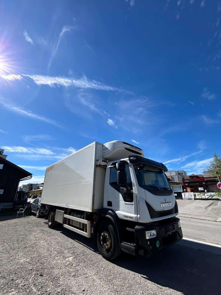 IVECO EUROCARGO 160-280 - Koffer LKW, Autokran: das Bild 3 IVECO EUROCARGO 160-280 - Koffer LKW, Autokran: das Bild 3