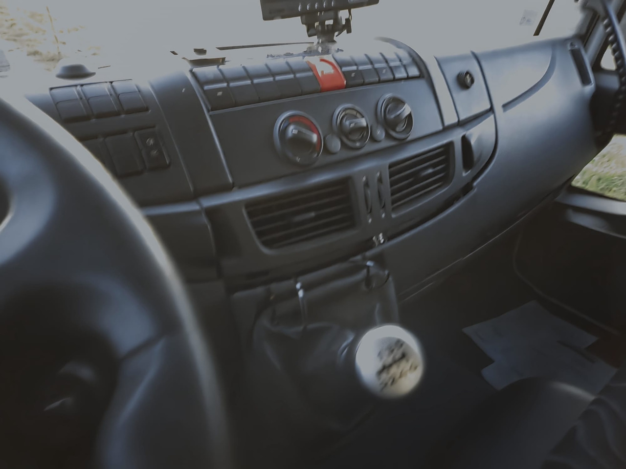 IVECO EUROCARGO 180E25 - Autokran, Autokran: das Bild 3 IVECO EUROCARGO 180E25 - Autokran, Autokran: das Bild 3