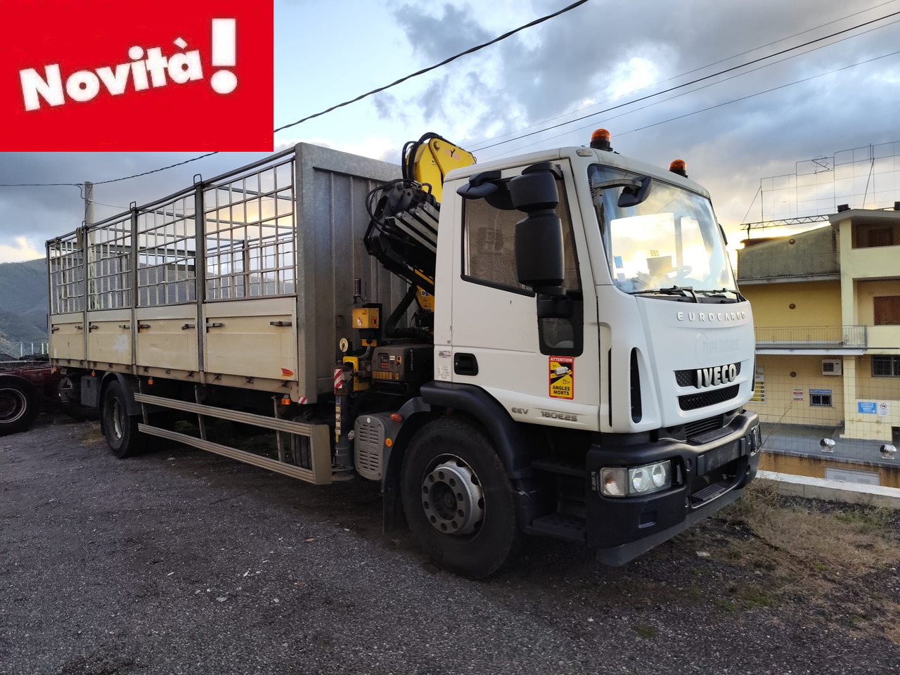 IVECO EUROCARGO 180E25 - Autokran, Autokran: das Bild 1 IVECO EUROCARGO 180E25 - Autokran, Autokran: das Bild 1