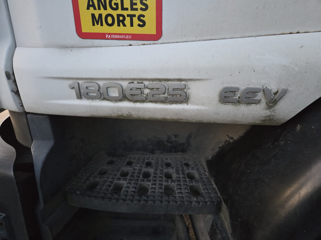 IVECO EUROCARGO 180E25 - Autokran, Autokran: das Bild 5 IVECO EUROCARGO 180E25 - Autokran, Autokran: das Bild 5