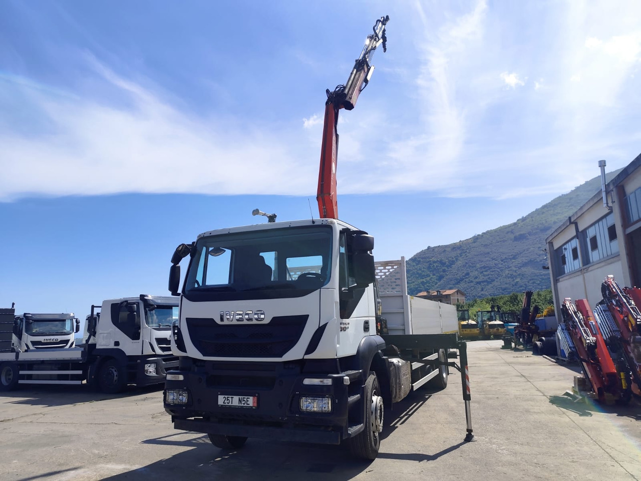 IVECO STRALIS 190S31 - Autokran: das Bild 5 IVECO STRALIS 190S31 - Autokran: das Bild 5