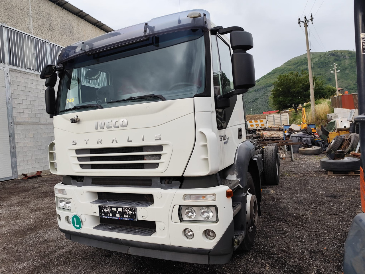 Abrollkipper IVECO STRALIS AD 260S31: das Bild 11