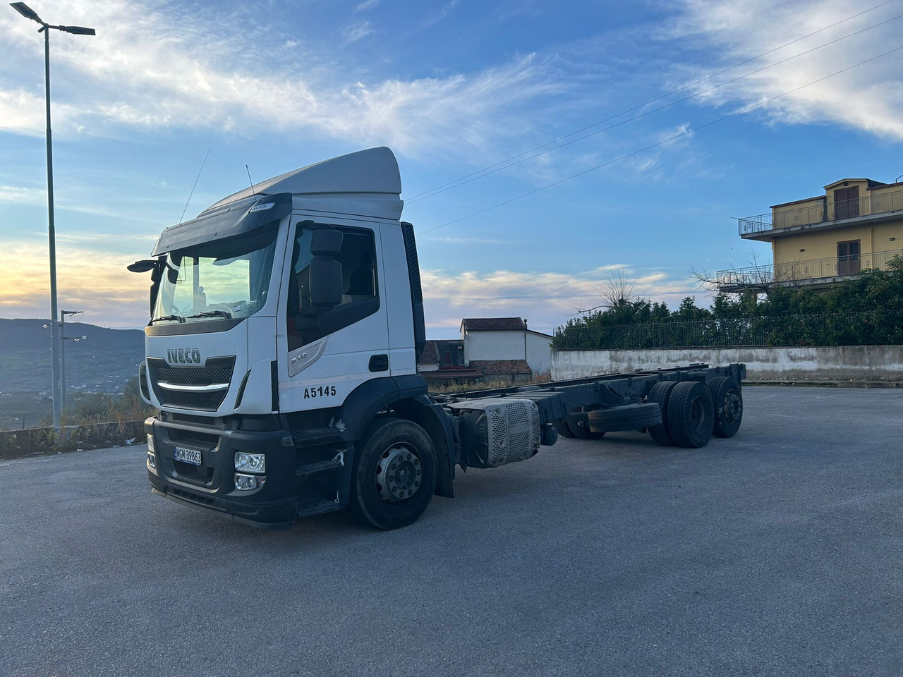 IVECO STRALIS AD 260S31 XP - Fahrgestell LKW: das Bild 3 IVECO STRALIS AD 260S31 XP - Fahrgestell LKW: das Bild 3