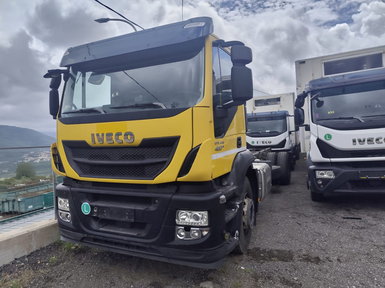 IVECO STRALIS HI-STREET AD190S42 - Fahrgestell LKW: das Bild 1 IVECO STRALIS HI-STREET AD190S42 - Fahrgestell LKW: das Bild 1