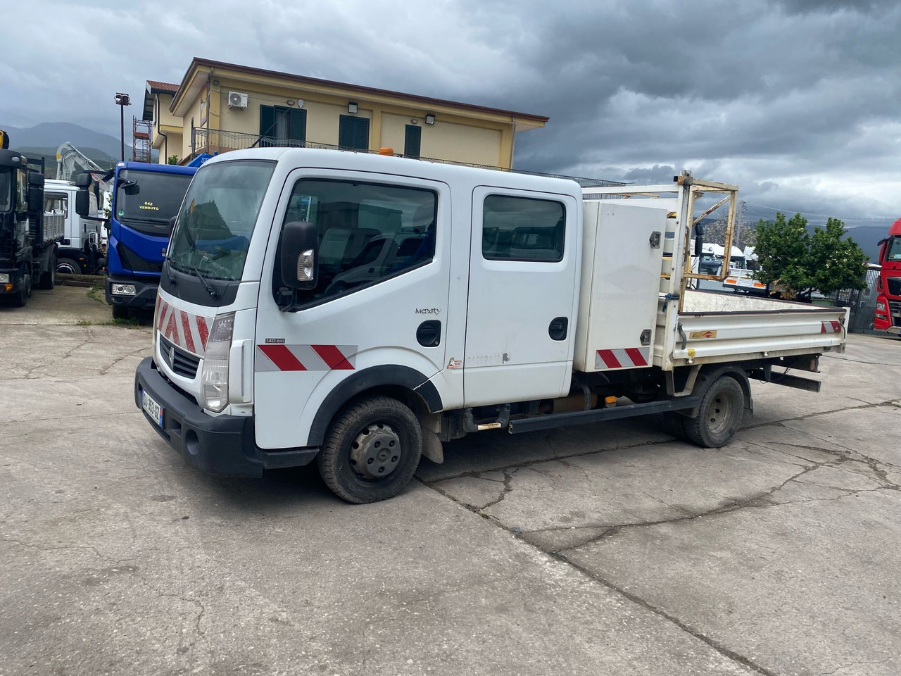 RENAULT MAXITY 140 DXI - Pritsche LKW: das Bild 4 RENAULT MAXITY 140 DXI - Pritsche LKW: das Bild 4