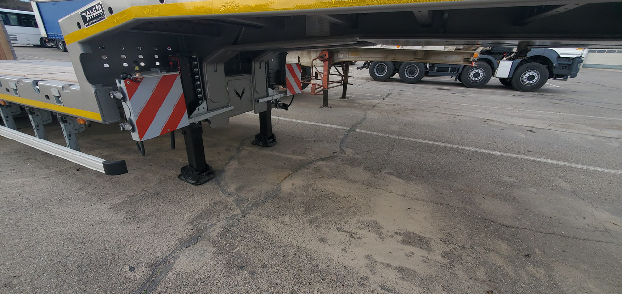 YALCIN 3 ESSIEUX STD - Tieflader Auflieger: das Bild 5 YALCIN 3 ESSIEUX STD - Tieflader Auflieger: das Bild 5