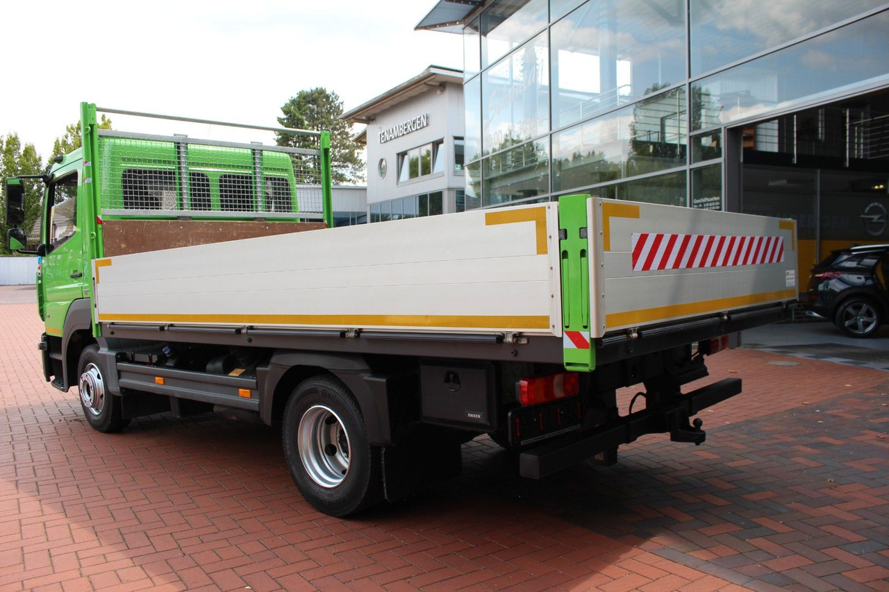 Mercedes-Benz Atego Pritsche 921 - Pritsche LKW: das Bild 4 Mercedes-Benz Atego Pritsche 921 - Pritsche LKW: das Bild 4