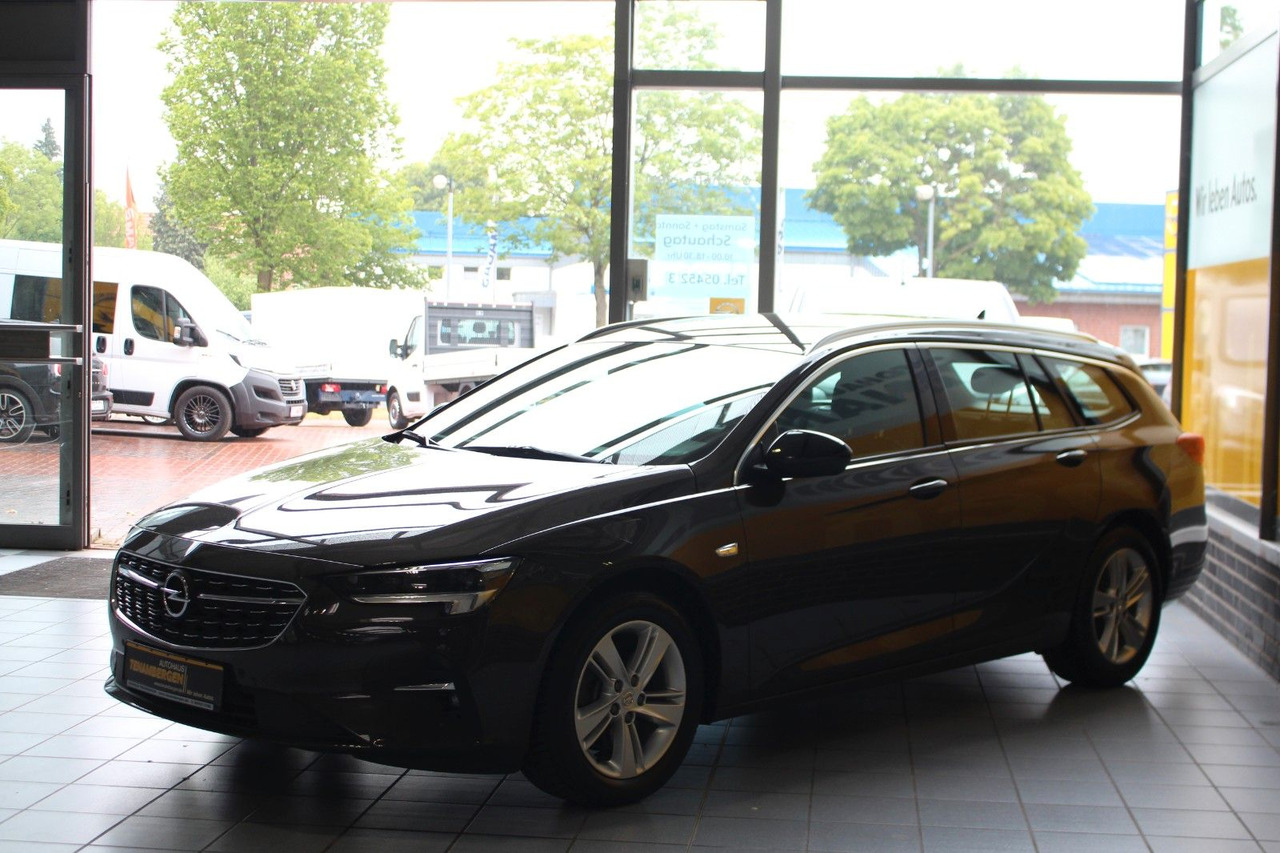 Opel Insignia B Navi SHZ Elegance IntelliLux LED - PKW: das Bild 4 Opel Insignia B Navi SHZ Elegance IntelliLux LED - PKW: das Bild 4