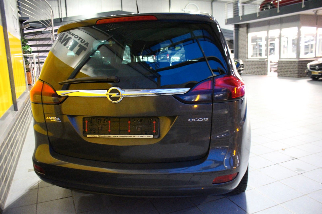 Opel Zafira C Tourer Style PDC Sitz u.Lenkradheizung - Personentransporter: das Bild 4 Opel Zafira C Tourer Style PDC Sitz u.Lenkradheizung - Personentransporter: das Bild 4