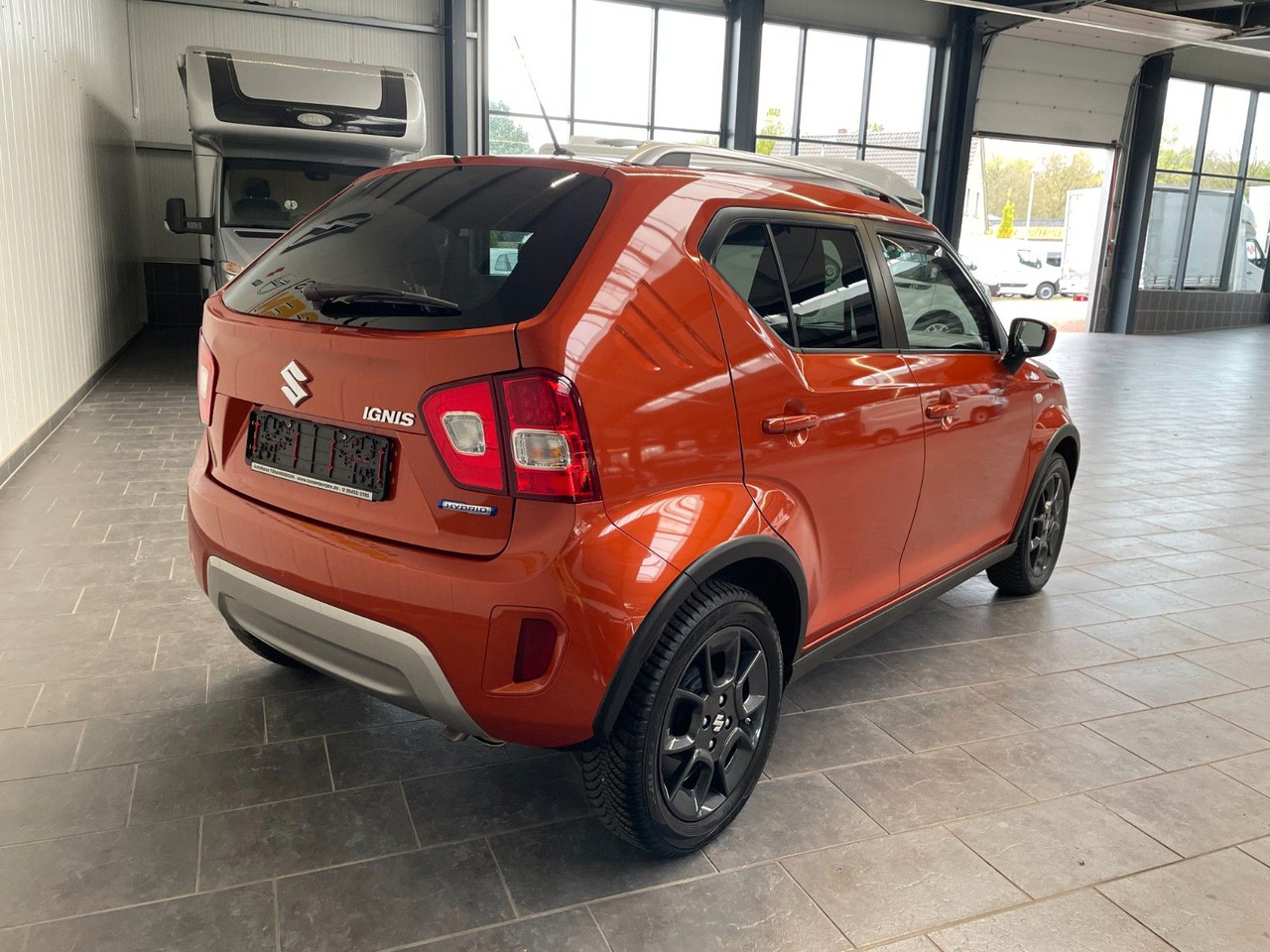 Suzuki Ignis 1.2 Comfort /Hybrid/Automatik/DAB/Navi - PKW: das Bild 3 Suzuki Ignis 1.2 Comfort /Hybrid/Automatik/DAB/Navi - PKW: das Bild 3