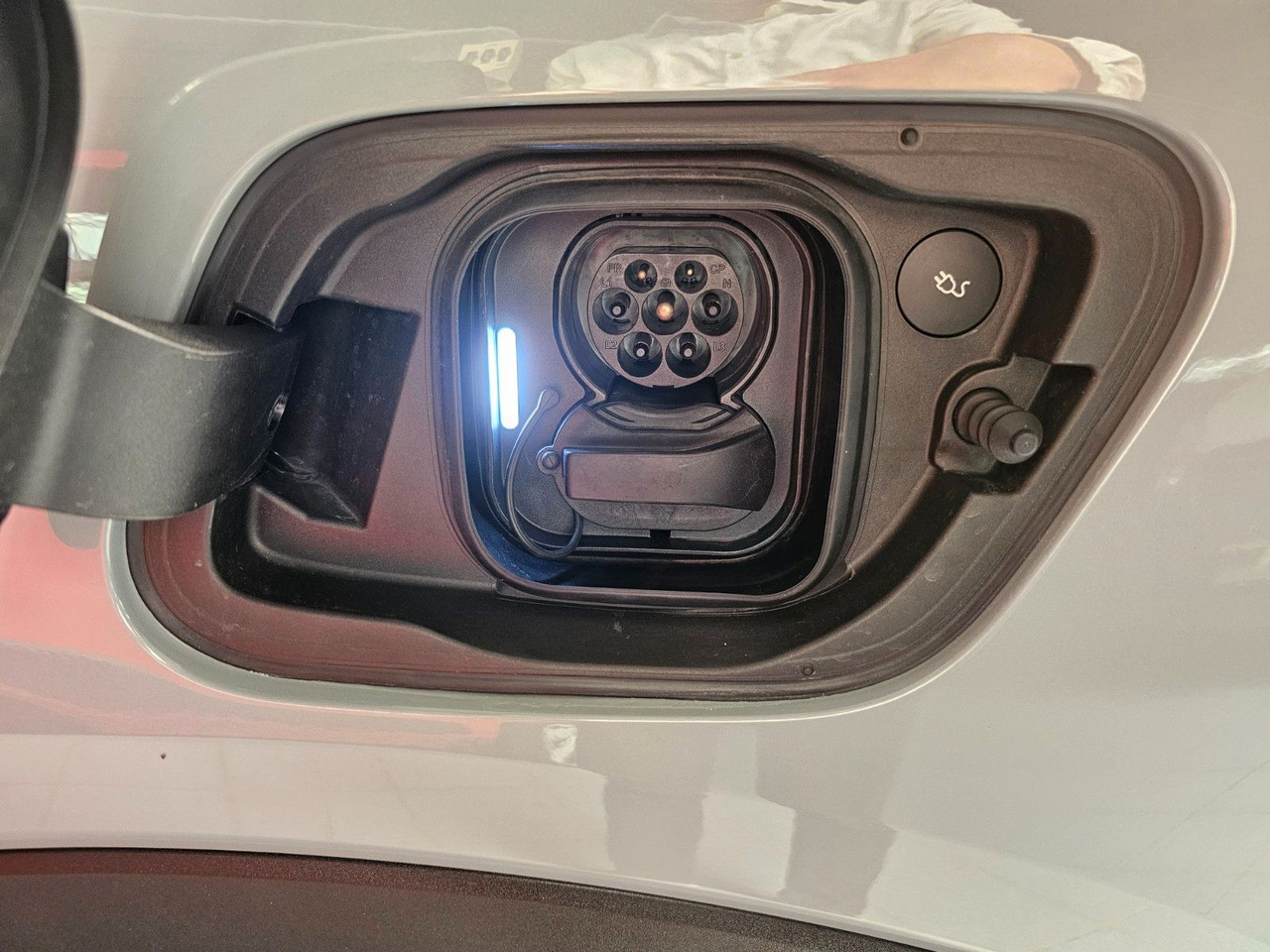 Volvo XC 40 Plus Recharge Pure Electric 2WD - SUV/ Geländewagen: das Bild 5 Volvo XC 40 Plus Recharge Pure Electric 2WD - SUV/ Geländewagen: das Bild 5