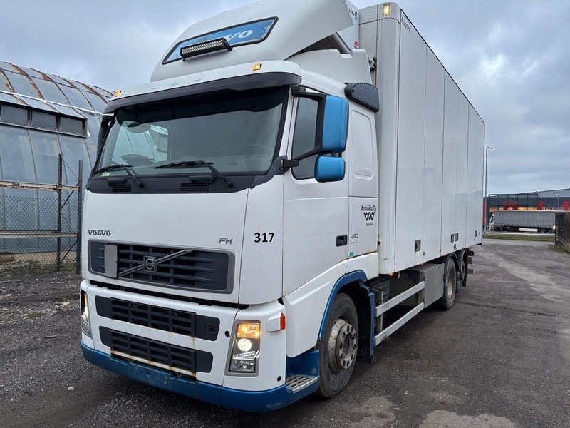 Volvo FH13 480 - Kühlkoffer LKW: das Bild 2 Volvo FH13 480 - Kühlkoffer LKW: das Bild 2