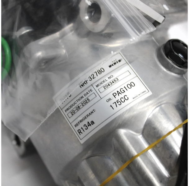 DAF XF106 Airco Compressor 2043453 | 2015750 | 1935617 Nieuw! - Klimakompressor für LKW: das Bild 3 DAF XF106 Airco Compressor 2043453 | 2015750 | 1935617 Nieuw! - Klimakompressor für LKW: das Bild 3