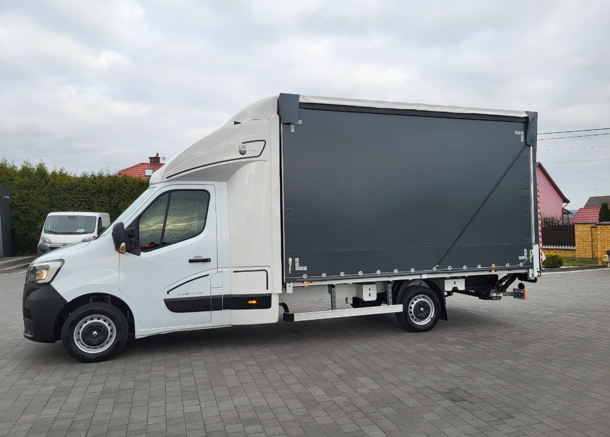 Planen Transporter Renault Master Sypialka XL z Windą Stan Idealny 8 europalet windą: das Bild 12