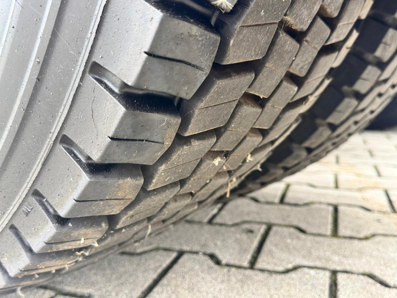 SCANIA R450 Standard Tractorunit - Sattelzugmaschine: das Bild 4 SCANIA R450 Standard Tractorunit - Sattelzugmaschine: das Bild 4