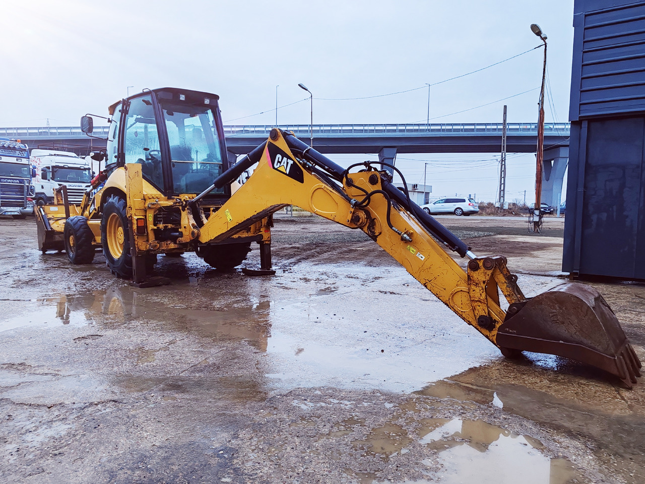 Baggerlader CATERPILLAR 428E: das Bild 10