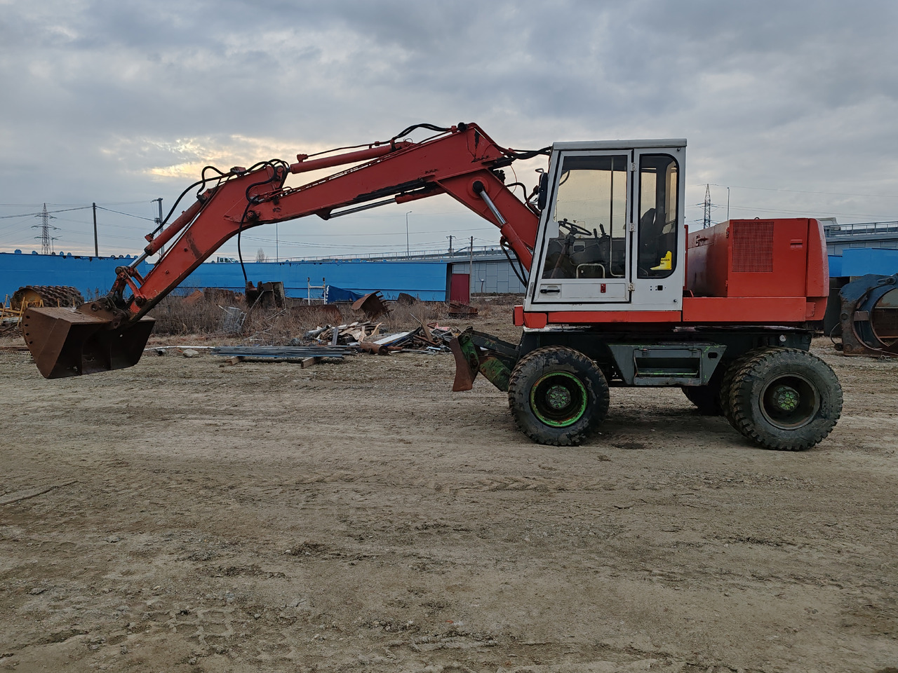 Mobilbagger Case Poclain 61P: das Bild 8